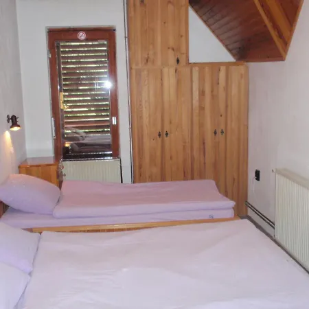 Apartmani Zlatibor شقة *