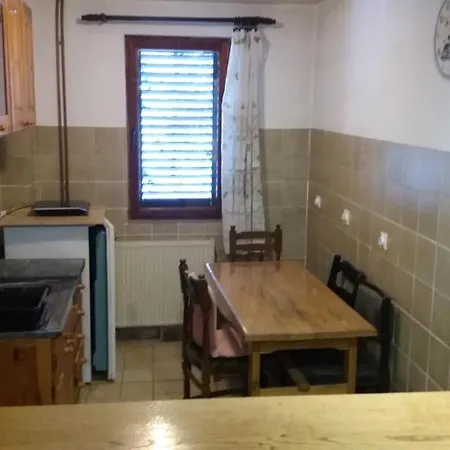 شقة Apartmani Zlatibor